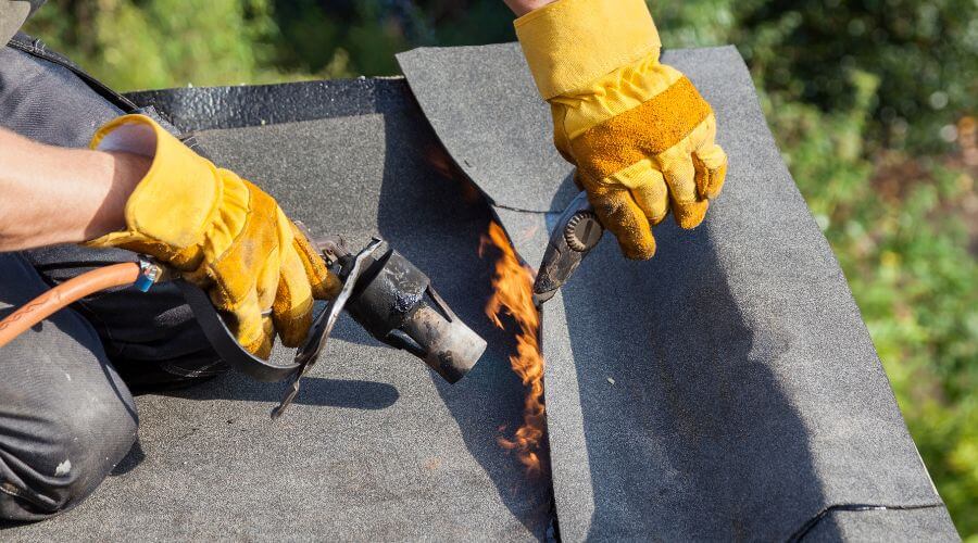 Professional gutter cleaning in Fort Knox, KY